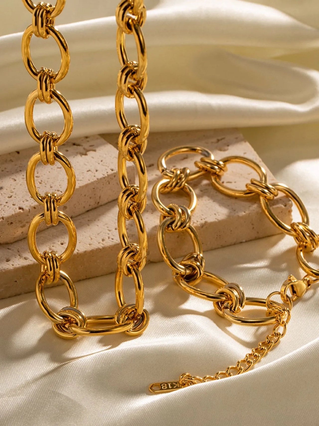 18K Gold - Plated Chunky Necklace and Bracelet Jewelry Set - Coolpeacock