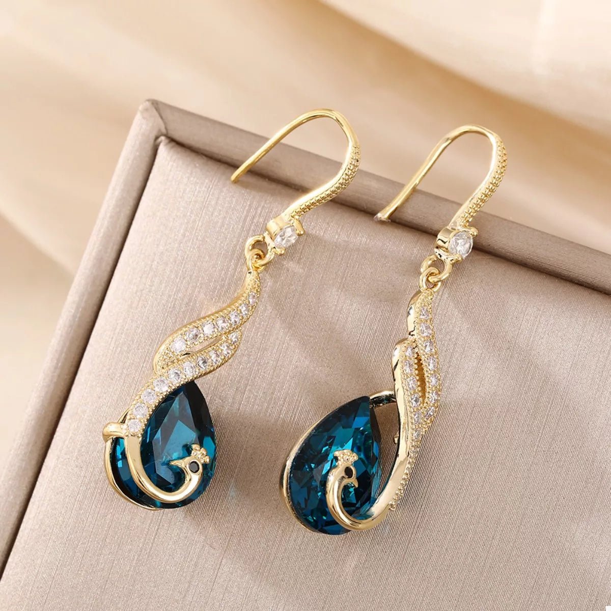 18K Gold - Plated Peacock Teardrop Earrings - Coolpeacock