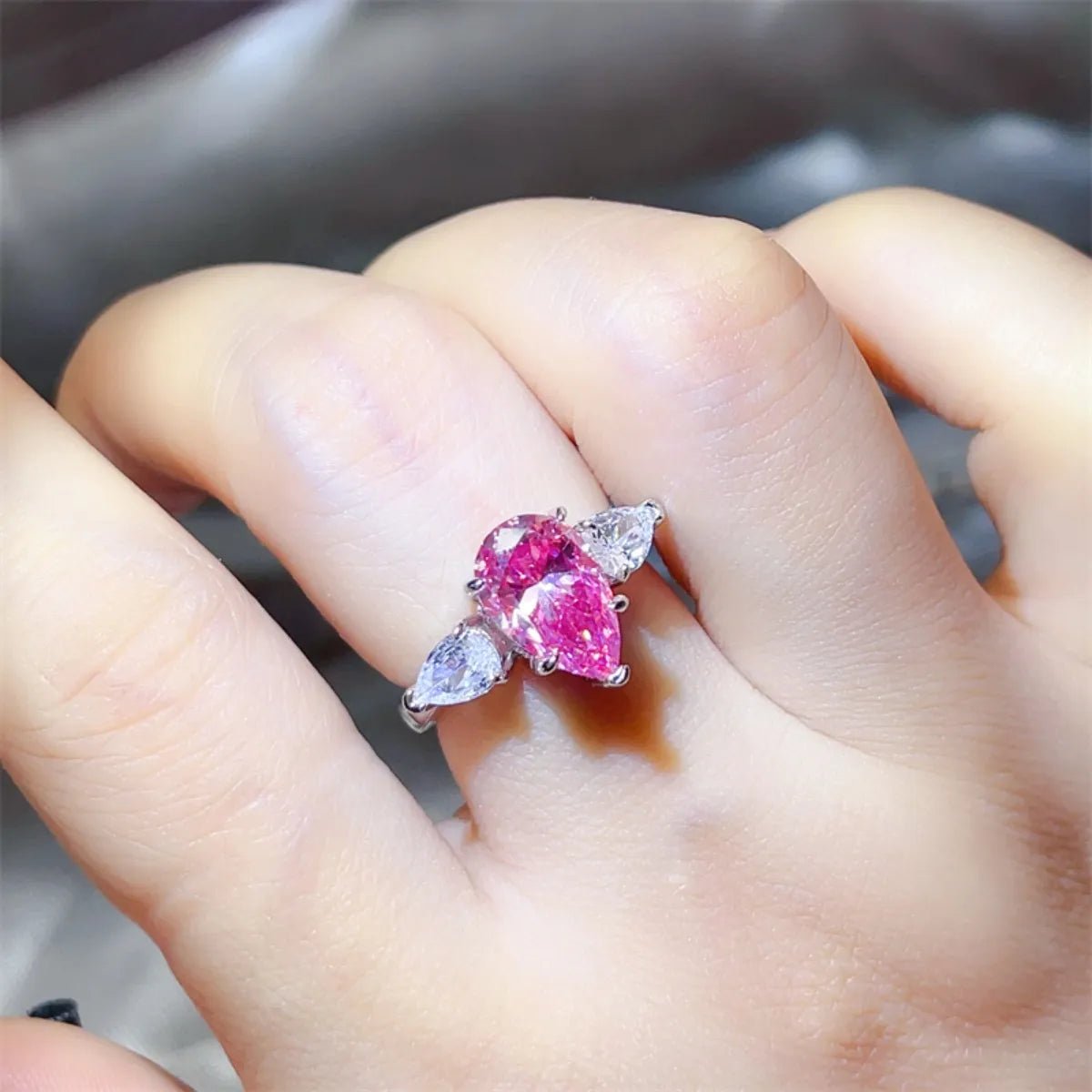2 Carat 925 Sterling Silver Moissanite Ring - Coolpeacock