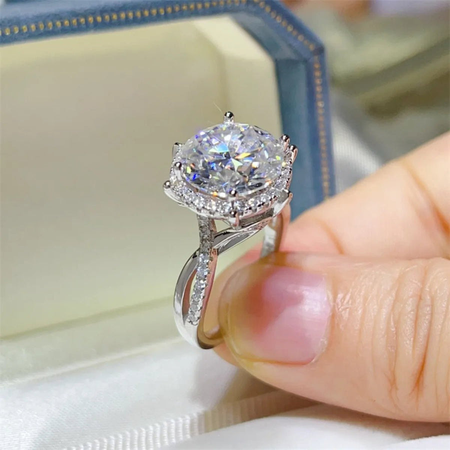 5 Carat Round Cut Moissanite Engagement Ring - Coolpeacock