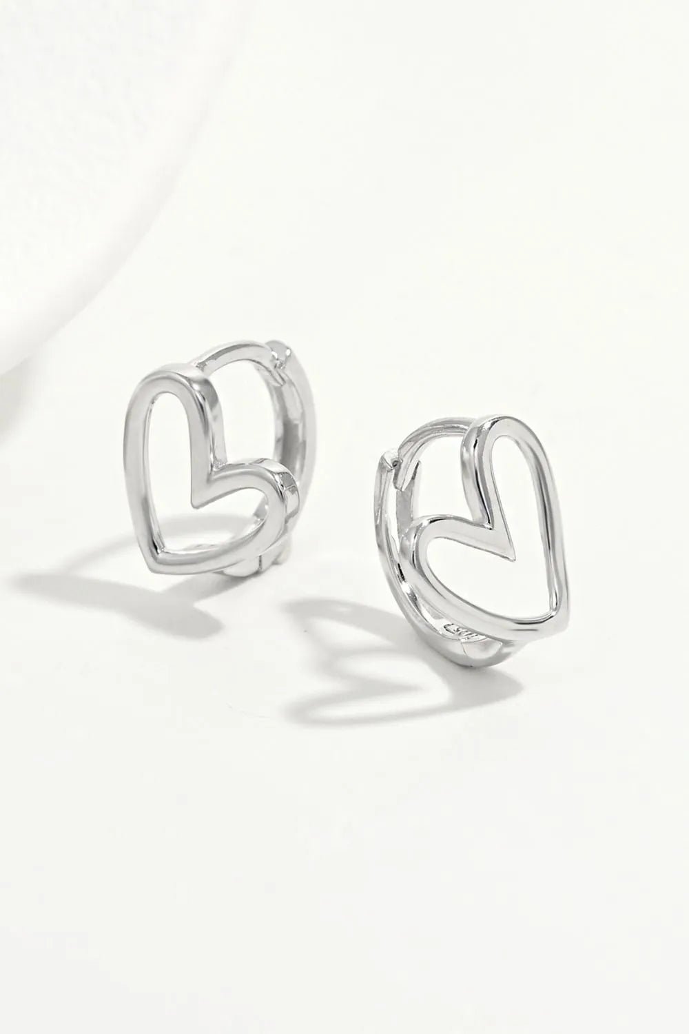 925 Sterling Silver Heart Shape Earrings - Coolpeacock