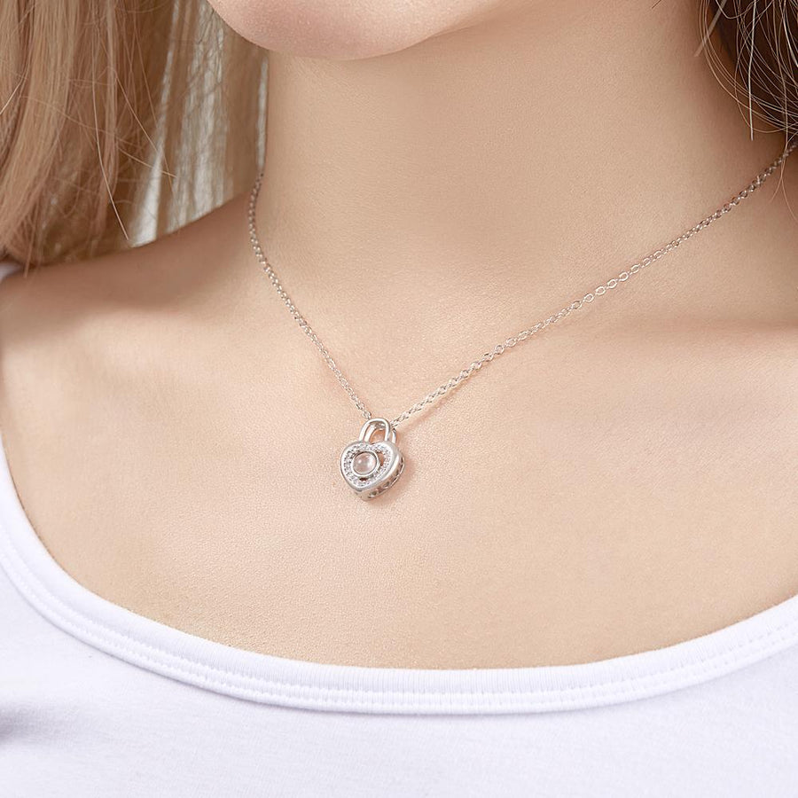 Personalized Photo Projection Necklace Love Heart Lock Shaped Pendant Valentine's Day Gift