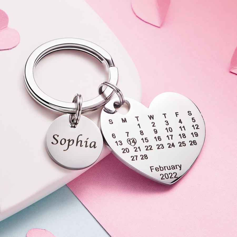 Custom Engraved Heart Calendar Keychain Save The Date Keychain - Coolpeacock