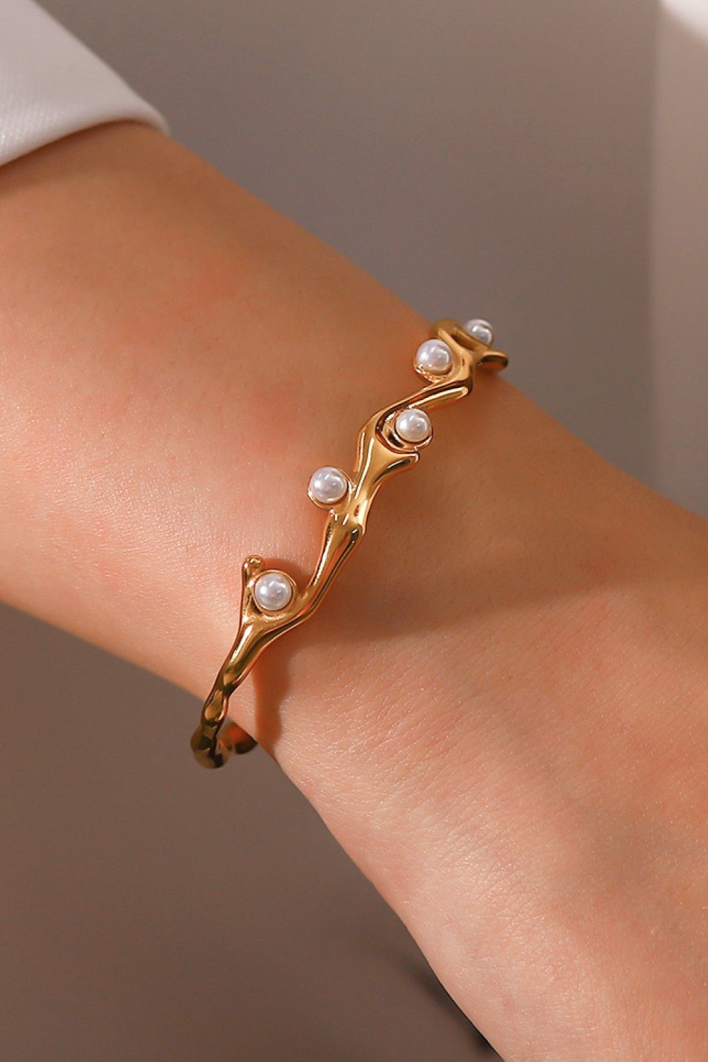 Inlaid Synthetic Pearl Open Bracelet - Coolpeacock