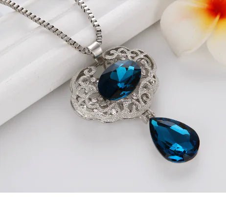 Lightweight Long Necklace with Crystals - Coolpeacock