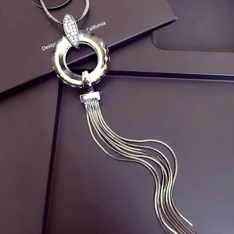 Lightweight Long Necklace with Crystals - Coolpeacock