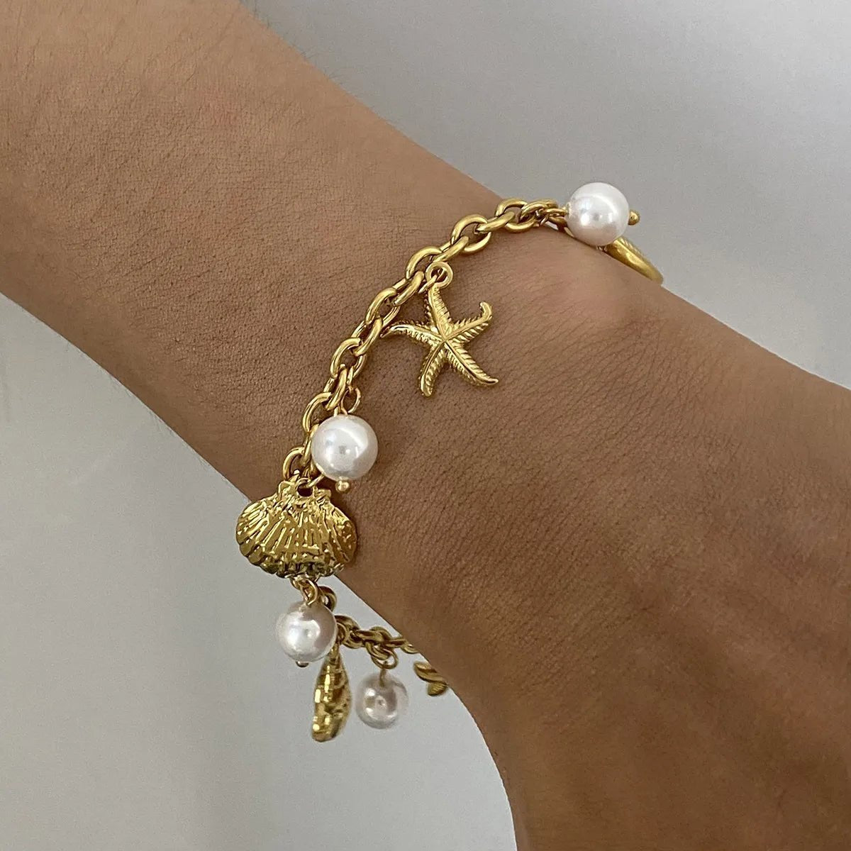 Ocean Theme Stainless Steel Chain Bracelet with Seashell and Starfish Pendants - Coolpeacock