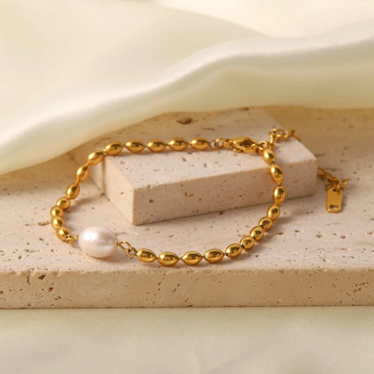 Pearl and Gold Chain Jewelry Set with Necklace and Bracelet - Coolpeacock