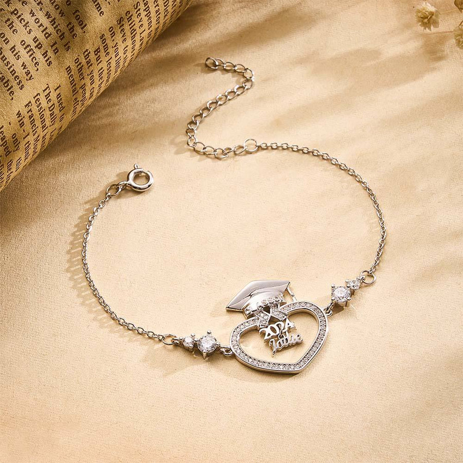 Personalized Graduation Cap Bracelet with Name for Class of 2024 Graduation Gift for Her - Coolpeacock