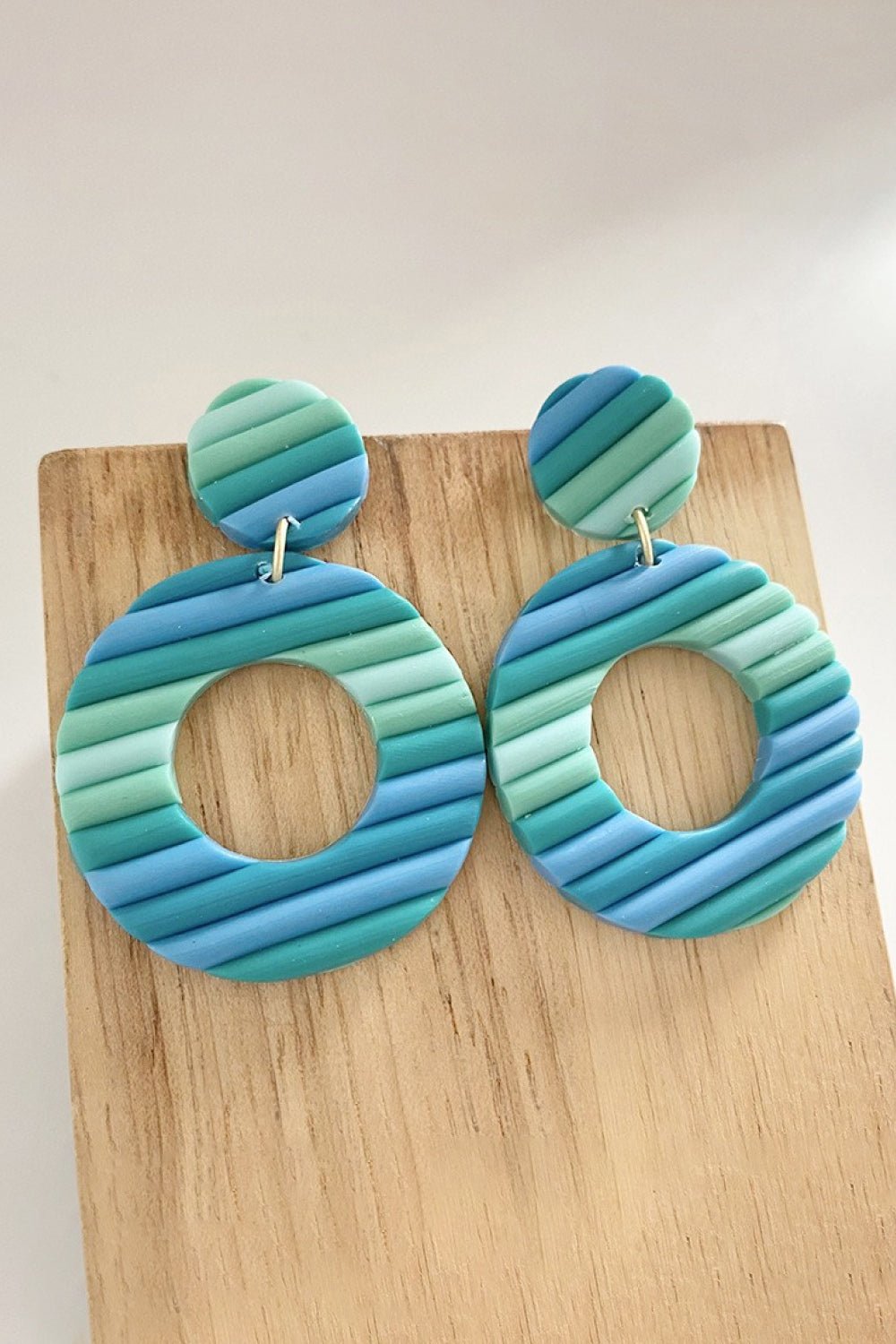 Round Shape Dangle Earrings - Coolpeacock