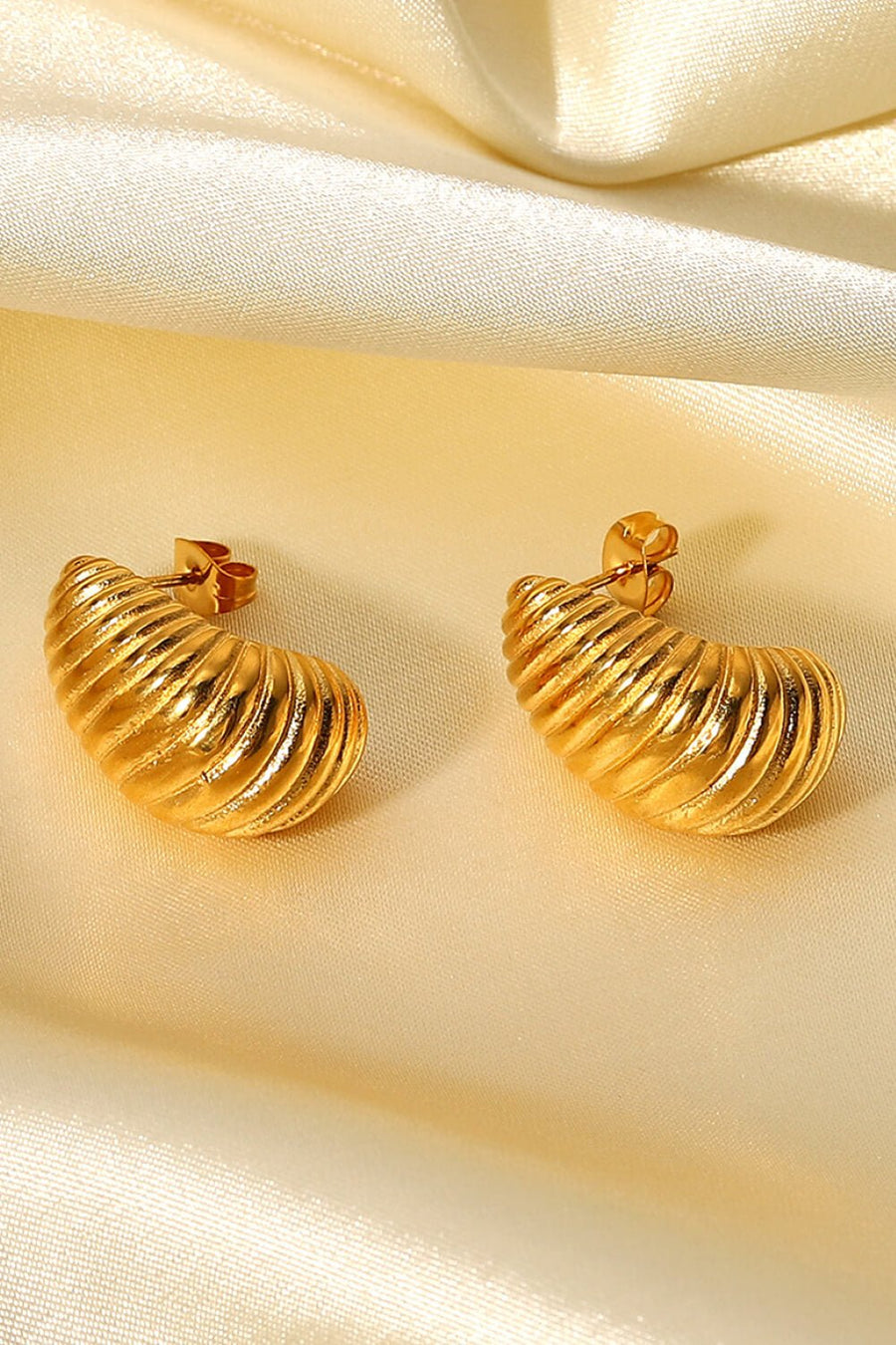 Shell Shore Spiral Stud Earrings - Coolpeacock